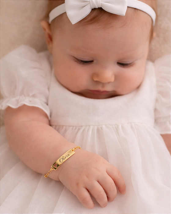 Pulseira Infantil Personalizada Coração Banhada a Ouro 18K