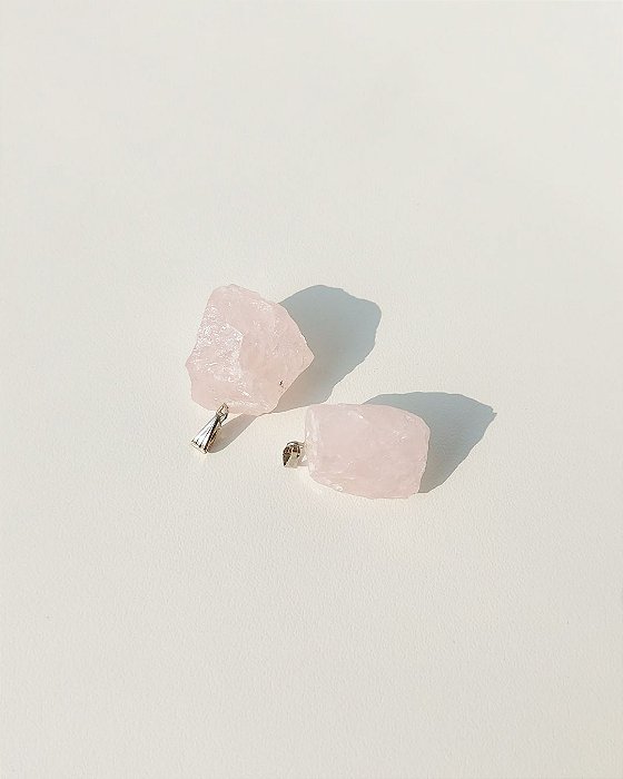 Pingente de Quartzo Rosa Bruto - Amor e Relacionamentos