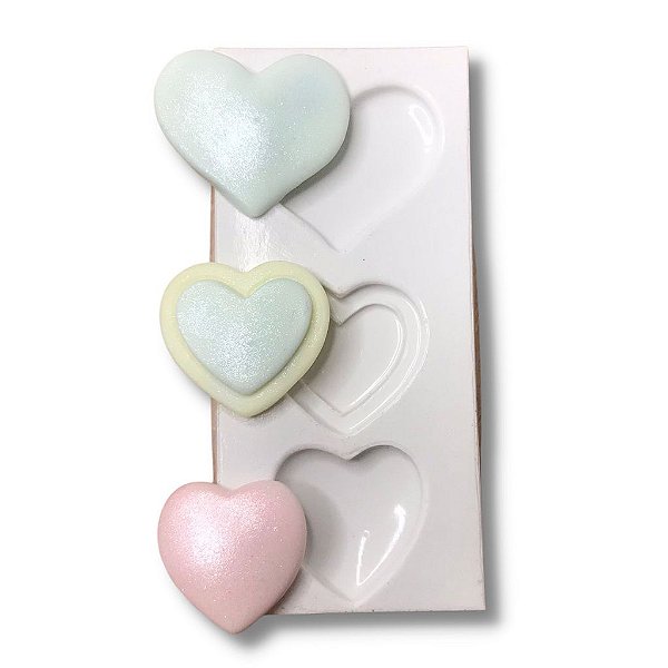 MOLDE DE SILICONE 3 CORAÇÕES RASOS MOL0114
