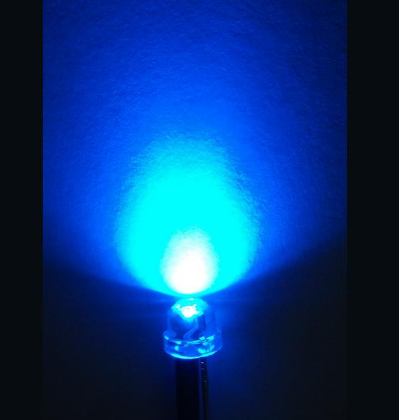 OSB5SA56CAA-NN LED Azul 4,8mm c/ Ângulo Aberto (120°) - tipo helmet/chapéu - embalagem com 30 pçs