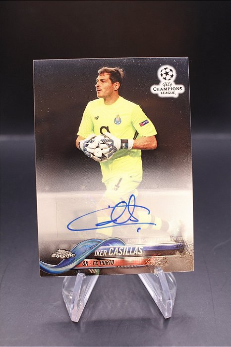 Iker Casillas - 2017 Topps Chrome UEFA Soccer Auto Refractor Porto