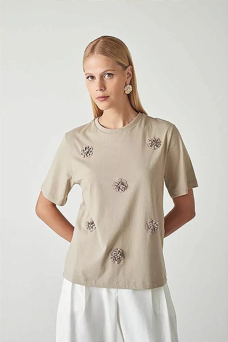 T-SHIRT FLOWER GARDEN