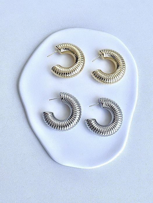 Brinco Argola Carmem Listrada 30MM