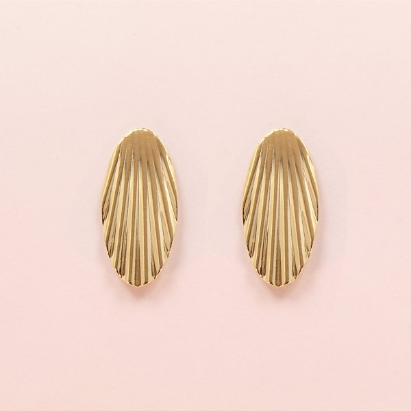 Brinco com Design Plissado Folheado a Ouro 18k