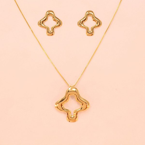 Conjunto com Design Orgânico Folheado a Ouro 18k
