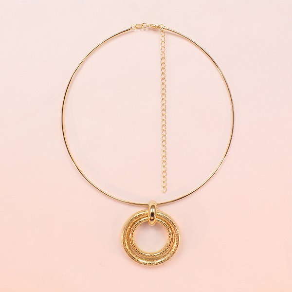 Choker de Aro Liso com Pingente Redondo Folheado a Ouro 18k