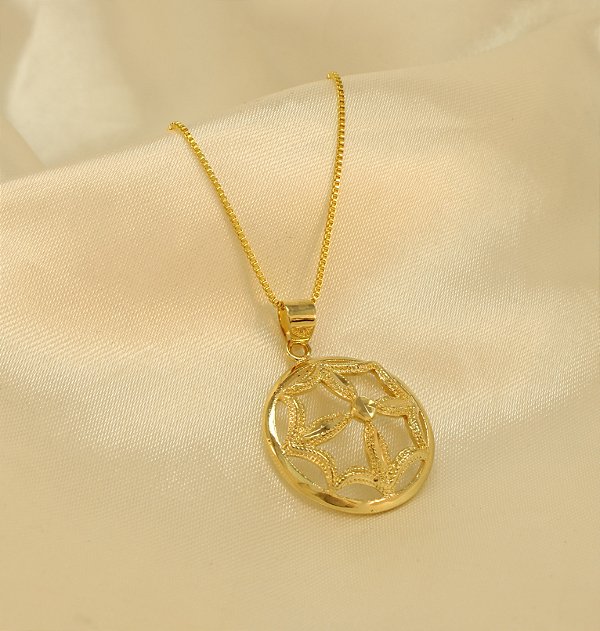 Gargantilha Redonda Trabalhada Banhado a Ouro 18k