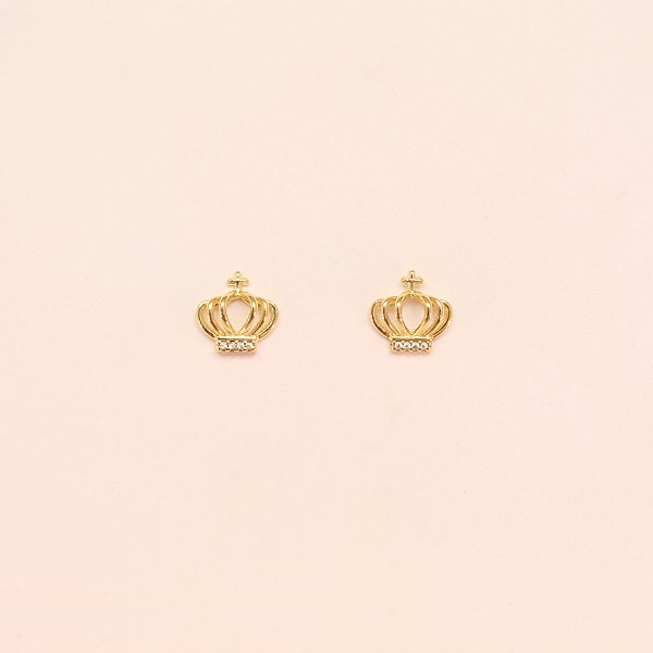 Brinco Coroa com Detalhe em Zircônia Folheado a Ouro 18k