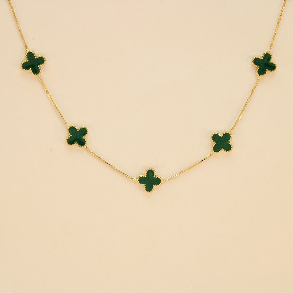 Gargantilha de Trevo Resinada Banhado a Ouro 18k