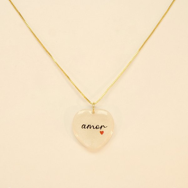 Gargantilha de Coração Resinado Amor Folheado em Ouro 18k