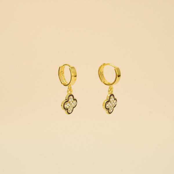 Brinco Argola Trevo com Zircônias Folheado a Ouro 18k