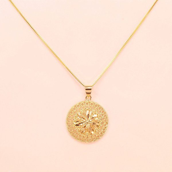 Gargantilha Redonda Trabalhada Folheada a Ouro 18k