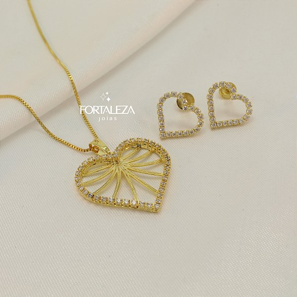 Conjunto Coração Vazado com Zircônia Banhado a Ouro 18k