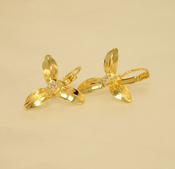 Brinco de Flor com Fecho Italiano Folheado a  Ouro 18k