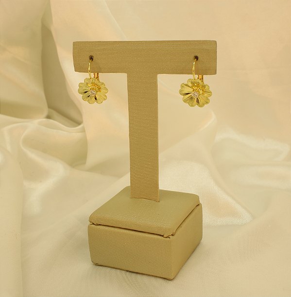 Brinco de Flor com Fecho Italiano Folheado a Ouro 18k