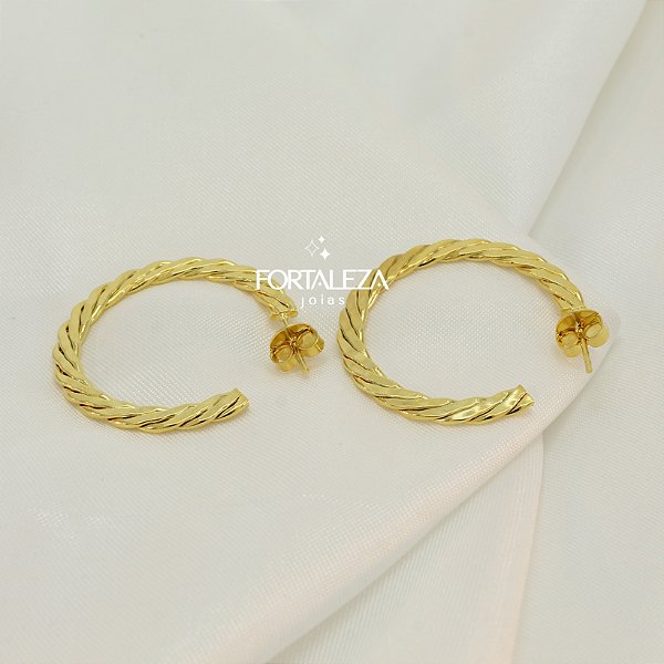 Brinco Argola Torcido Banhado a Ouro 18k