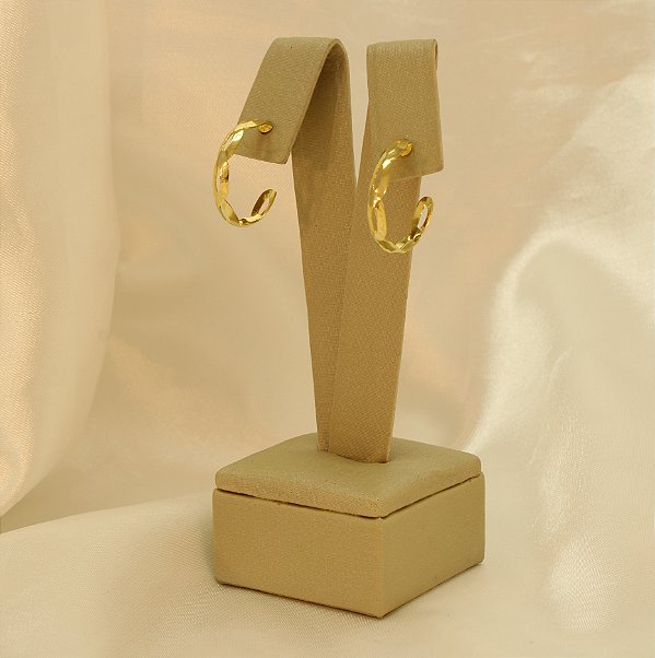 Brinco Argola com Detalhes Vazados Folheado a Ouro 18k