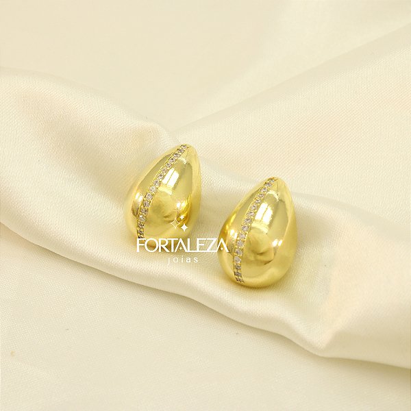 Brinco em Gota Cravejado em Zircônia Banhado a Ouro 18k