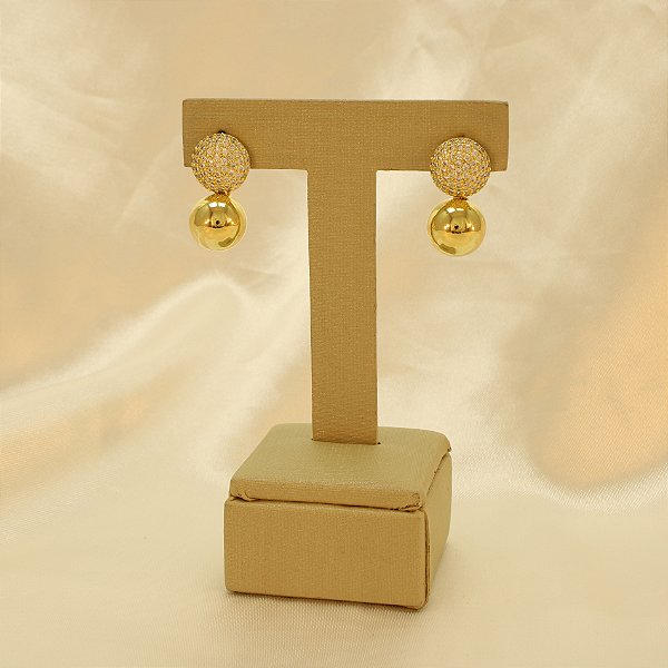 Brinco Cravejado com Zircônia Cristal Folheado a Ouro 18k