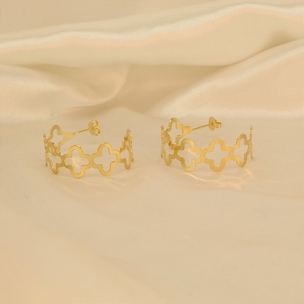 Brinco Argola de Trevo Banhado a Ouro 18k