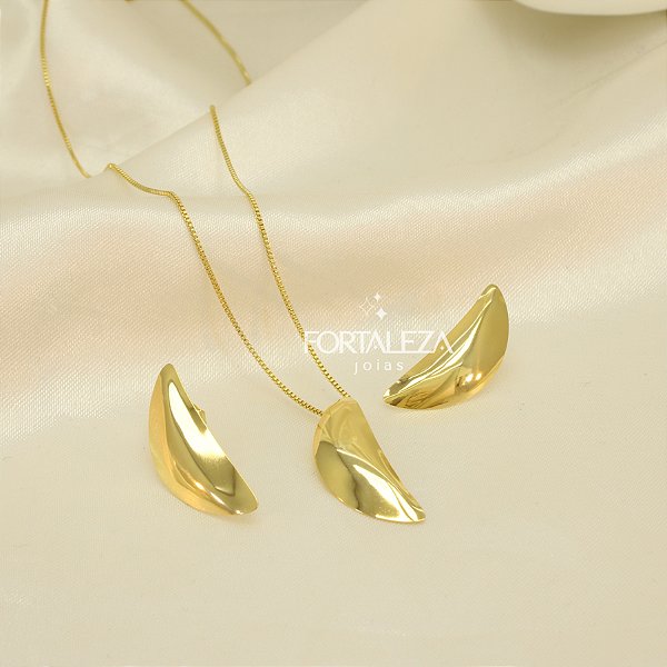 Conjunto com Design Polido Banhado a Ouro 18k