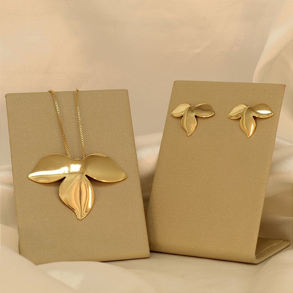 Conjunto com Design de Folha Folheado a Ouro 18k