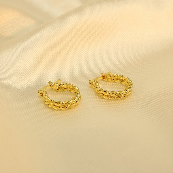 Brinco de Argola Torcido Folheado a Ouro 18k