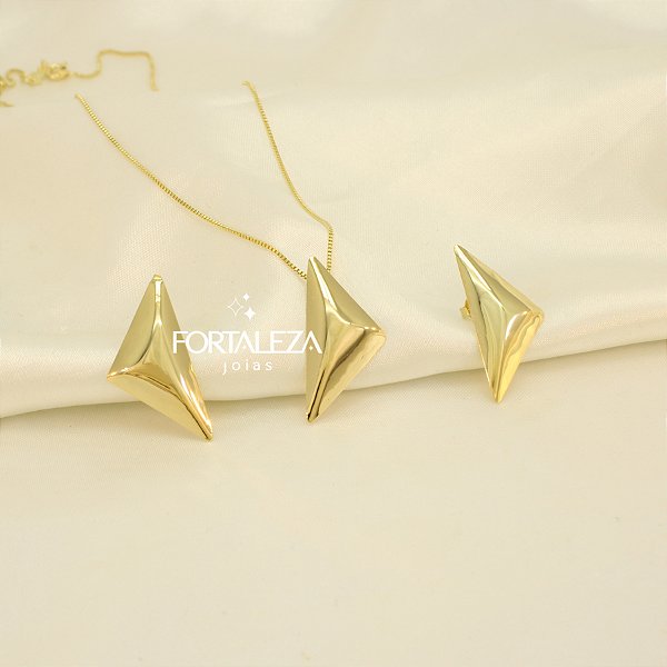 Conjunto com Design Polido Banhado a Ouro 18k