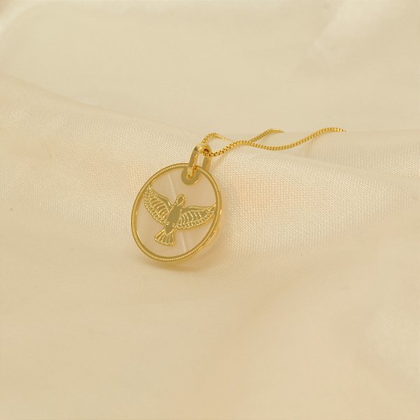 Gargantilha Espírito Santo com Resina Folheado a Ouro 18k