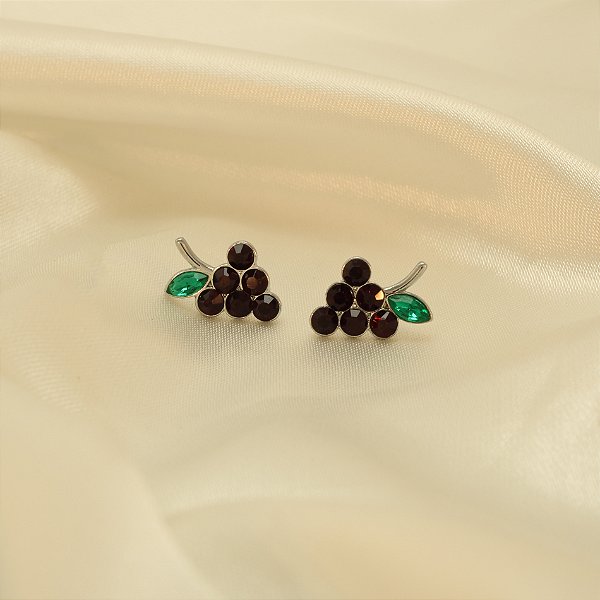 Brinco Uva Banhado a Ouro Branco