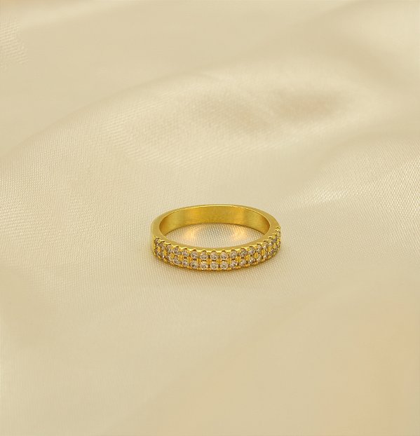 Anel Cravejado Banhado a Ouro 18k
