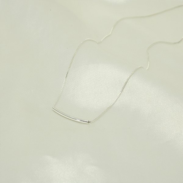 Gargantilha com Canutilho Banhado a Prata