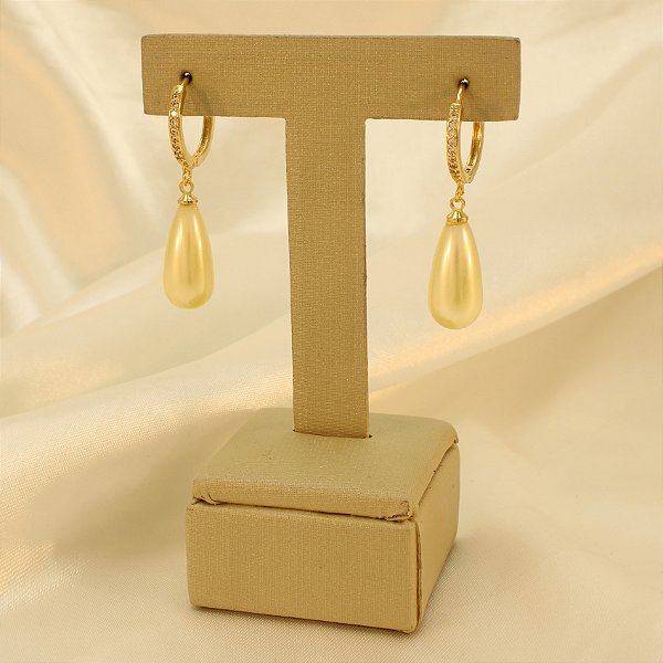 Brinco Argola com Pérola e Zircônia Banhado a Ouro 18k