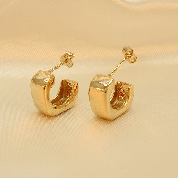 Brinco Argola com Design Geométrico Banhado a Ouro 18k