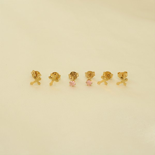 Brinco em Trio Cruz e Zircônia Banhado a Ouro 18k