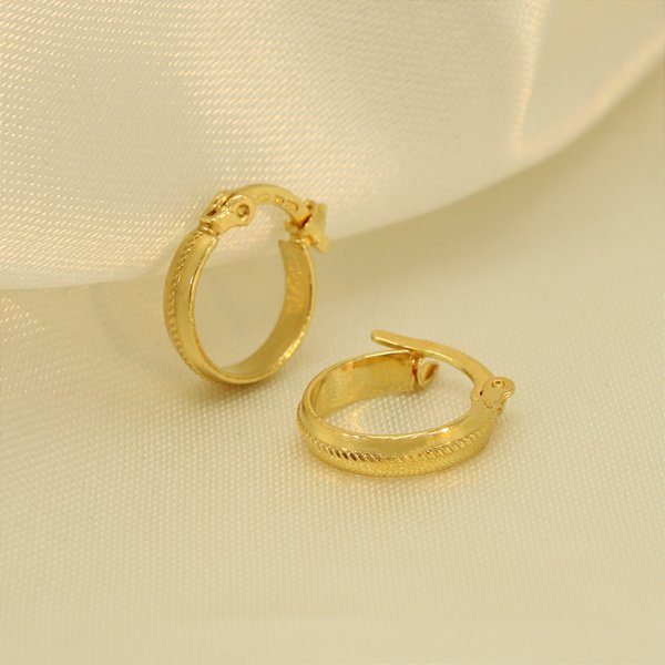 Brinco Argola Pequena Banhado a Ouro 18k