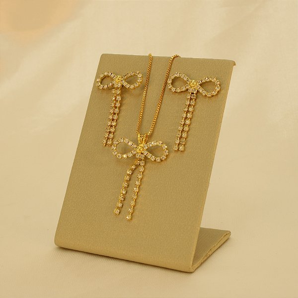 Conjunto de Laço Cravejado em Zircônia Banhado a Ouro 18k