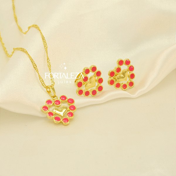 Conjunto de Coração Resinado e Banhado a Ouro 18k