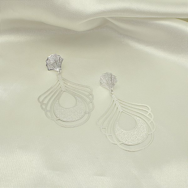 Brinco Trabalhado e Banhado em Prata 925