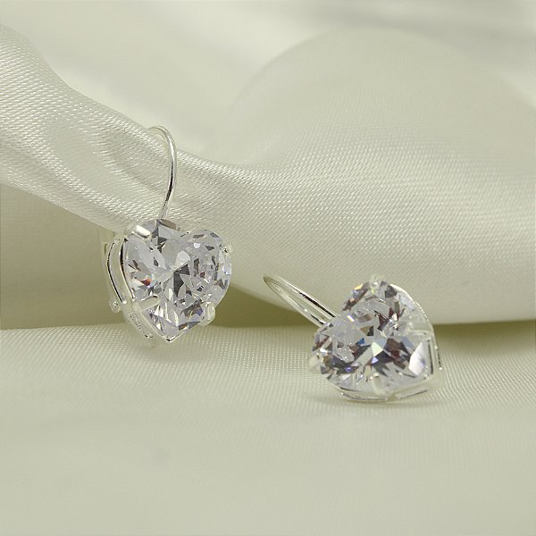 Brinco de Coração com Zircônia Cristal Banhado a Prata 925