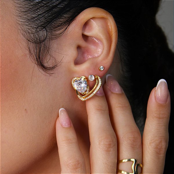 Brinco de Coração Trabalhado em Zircônia Banhado a Ouro 18k