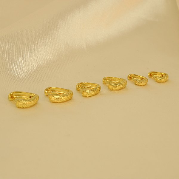 Brinco Argola em Trio Texturizado Banhado a Ouro 18k