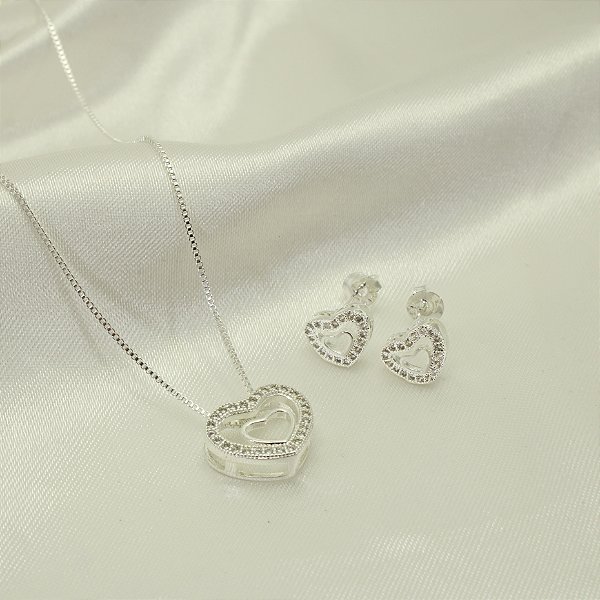 Conjunto Coração Cravejado em Zircônia e Banhado a Prata