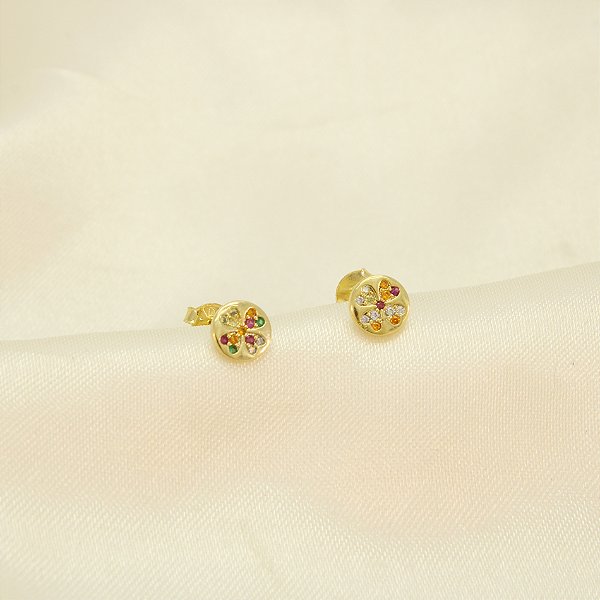 Brinco de Trevo Cravejado em Zircônias Banhado a Ouro 18k