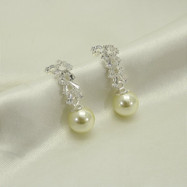 Brinco de Pérola com Zircônia Cristal Banhado a Prata 925
