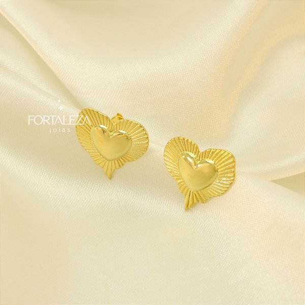 Brinco de Coração Texturizado Banhado a Ouro 18k