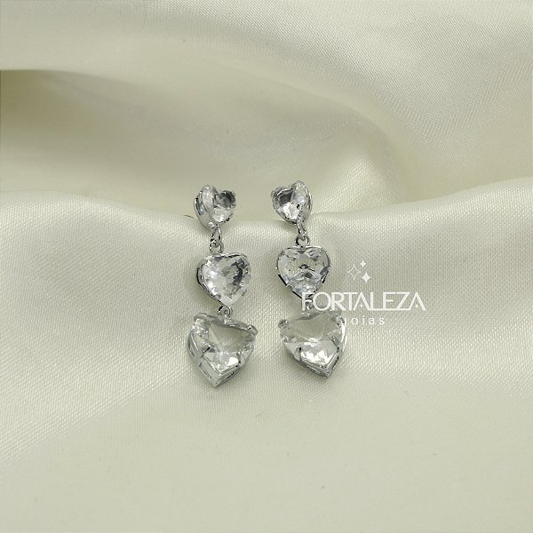 Brinco de Corações em Zircônia Cristal Banhado a Ouro Branco