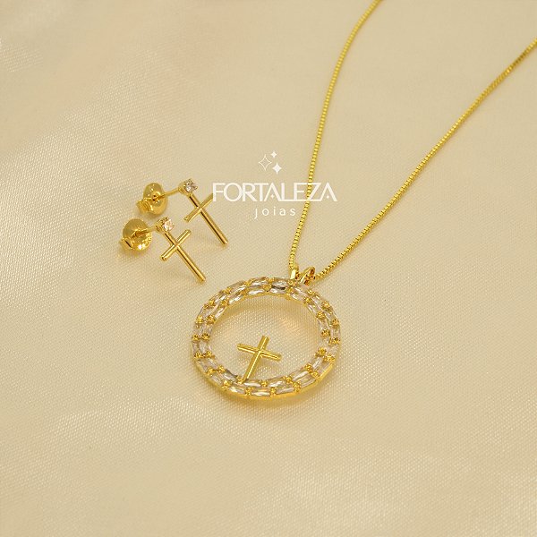 Conjunto de Cruz Cravejado em Zircônia Banhado a Ouro 18k