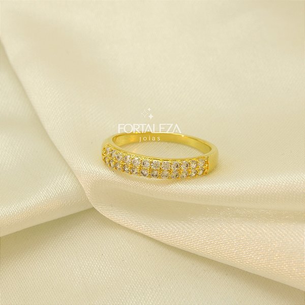 Anel Aparador Cravejado em Zircônia Banhado a Ouro 18k