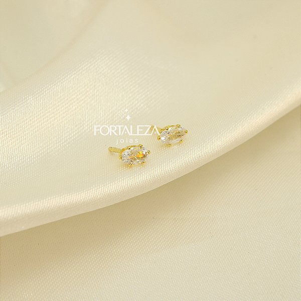 Brinco Ponto de Luz Oval com Zircônia Banhado a Ouro 18k